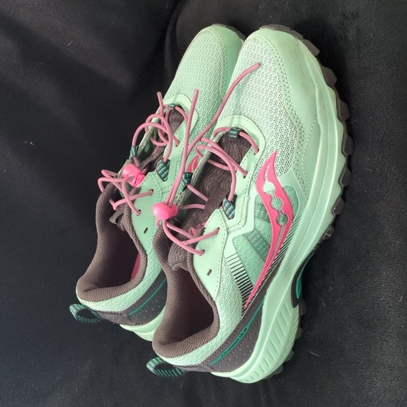 Saucony Women's Excursion TR16 sz 8​ - Picture 3 of 6